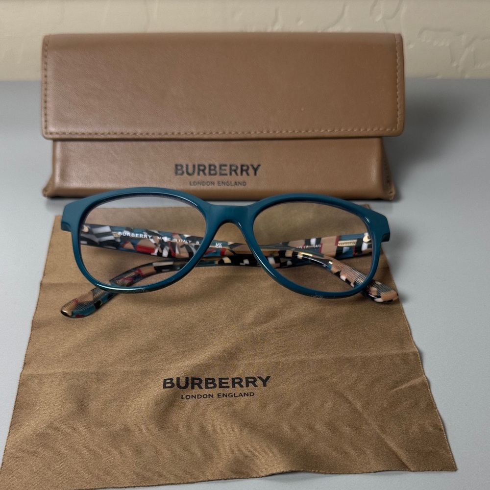 Burberry Blue Cat-Eye Glasses
